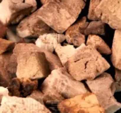 Chi Ling - 赤茯苓 - Red Poria Mushroom - Raw Herb
